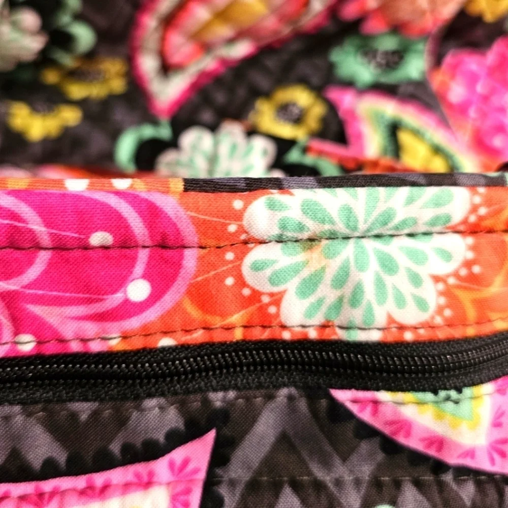 Vera Bradley Quilted Ziggy Zinnia Pattern Women's Cotton Tote Bag